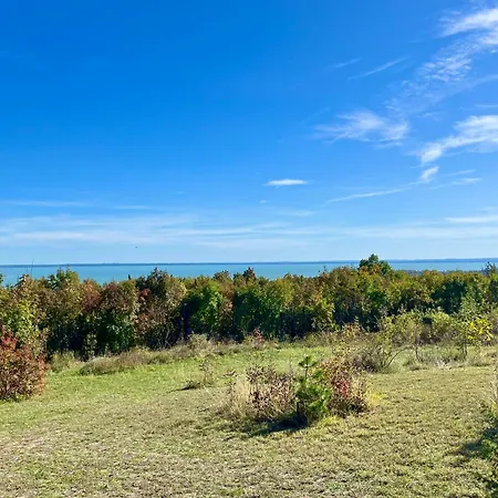 Ugra Miradore Apartman Balatonalmádi